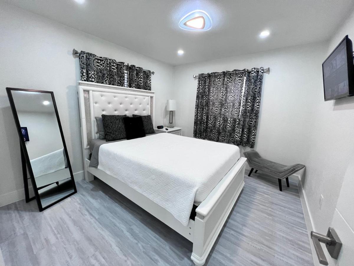 Stylish 2 Bedrooms Apartment By Miami International Airport Exterior foto